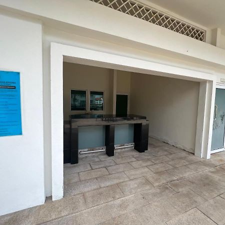 2Beds Seaview Straits Quay Comes With Carpark And Hothub Bagan Jermal Bagian luar foto